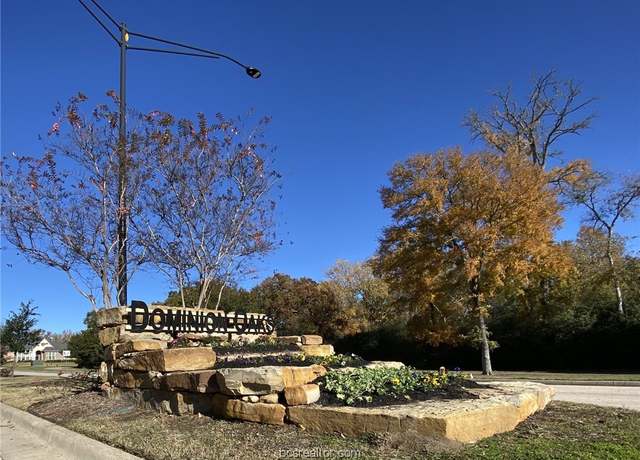 Property at 2000 Lola Ln, Bryan, TX 77807