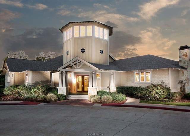Property at 1725 Harvey Mitchell Pkwy S #1724, College Station, TX 77840, 2 beds, 2 baths