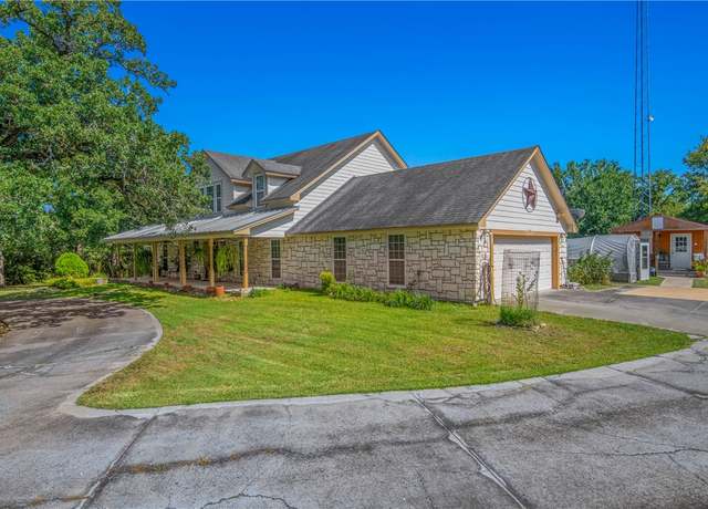 Property at 209 Ranchette Ct, Bryan, TX 77808, 3 beds, 2.5 baths