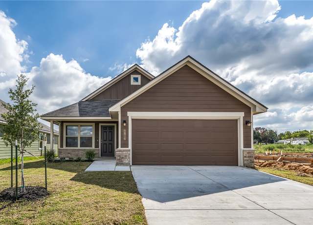 Property at 1204 Highgarden Dr, Navasota, TX 77868, 3 beds, 2 baths