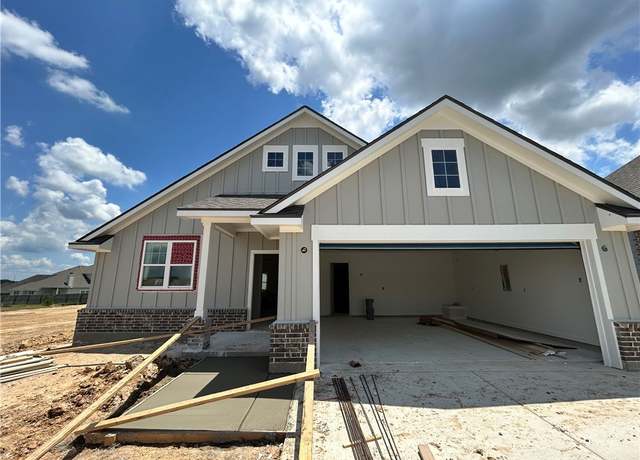 Property at 3172 Margaret Rudder Pkwy, Bryan, TX 77808, 3 beds, 2 baths