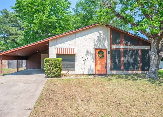 Property at 3005 Longleaf Dr, College Station, TX 77845, 3 beds, 2 baths