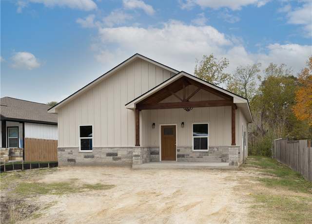Property at 609 Waco St, Bryan, TX 77803, 3 beds, 2 baths