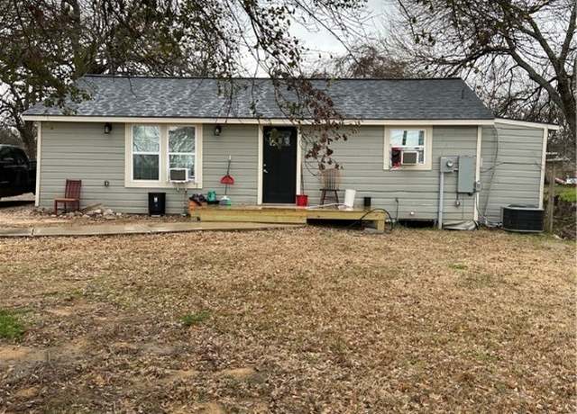 Property at 1705 W Sh-21, Bryan, TX 77803, 3 beds, 1.5 baths