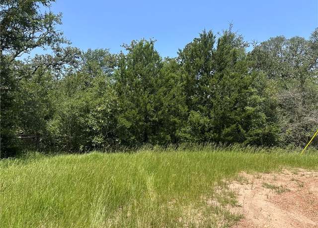 Property at 1011 Clay Cir, Somerville, TX 77879