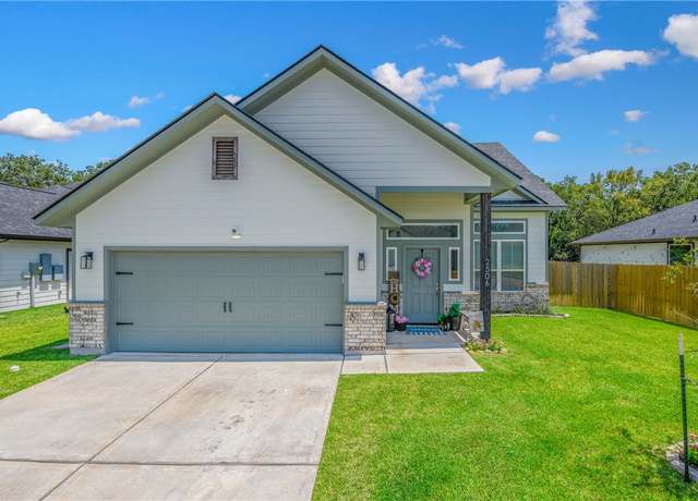 Property at 2506 Lightfoot Ln, Bryan, TX 77803, 3 beds, 3.5 baths