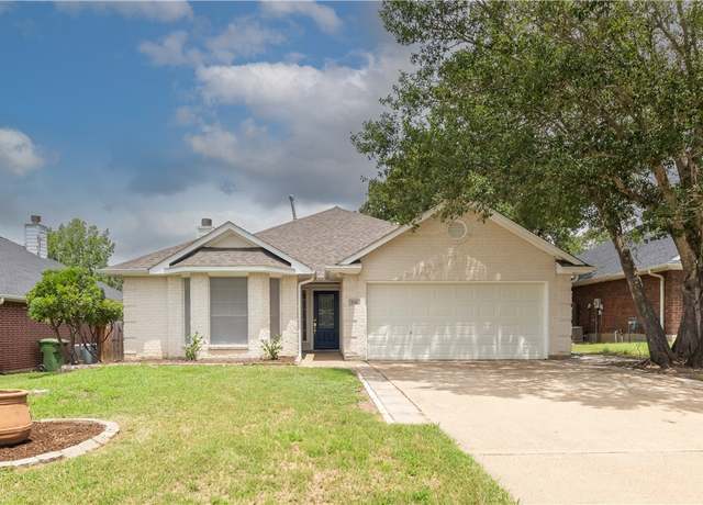 Property at 1710 Beaver Pond Ct, Bryan, TX 77807, 3 beds, 2 baths