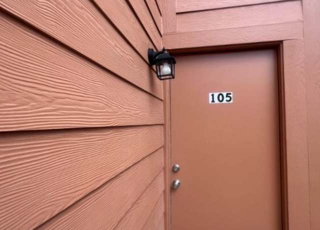 Property at 1305 W Villa Maria Rd Unit D105, Bryan, TX 77801, 1 bed, 1.5 baths