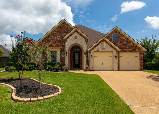 Property at 3617 Dawn Ct, Bryan, TX 77802, 4 beds, 3 baths