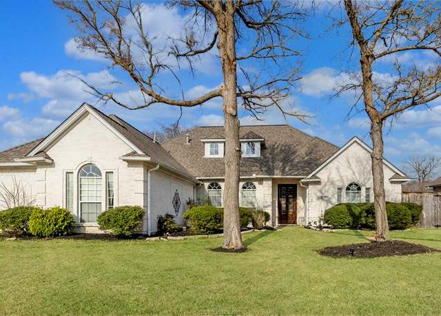 Property at 4439 Woodland Ridge Ct, College Station, TX 77845, 3 beds, 2 baths
