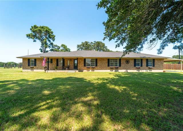 Property at 19416 County Rd. 373, Marquez, TX 77865, 4 beds, 3 baths