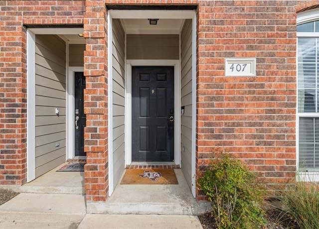 Property at 305 Holleman Dr E #407, College Station, TX 77840, 3 beds, 3.5 baths