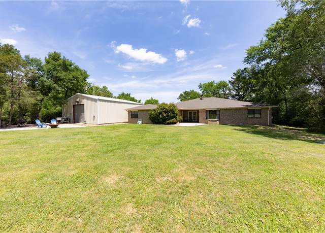 Property at 2025 Carter Lake Dr, College Station, TX 77845, 4 beds, 2.5 baths