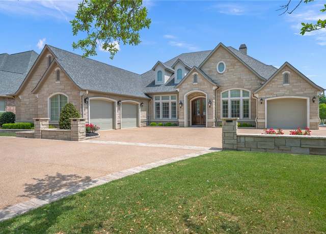 Property at 5108 Inverness Dr, Bryan, TX 77802, 4 beds, 3 baths