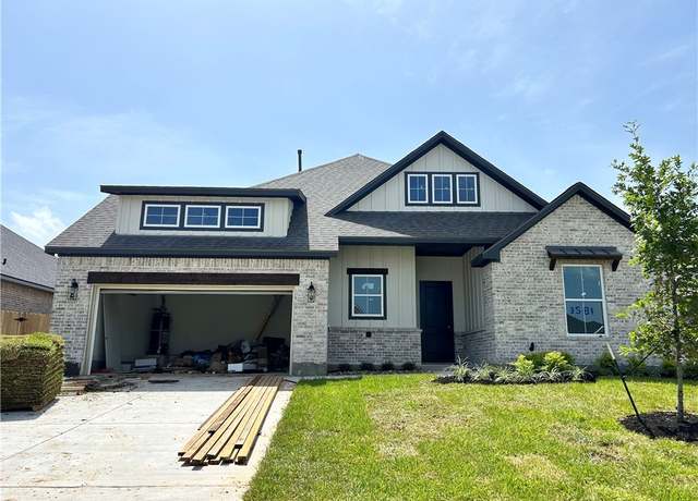Property at 3581 Chantilly Path, Bryan, TX 77808, 4 beds, 3 baths