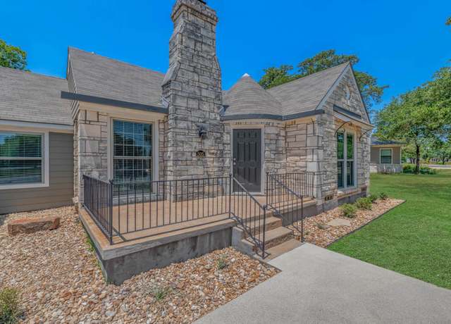 Property at 505 Francis Dr, College Station, TX 77840, 4 beds, 4.5 baths