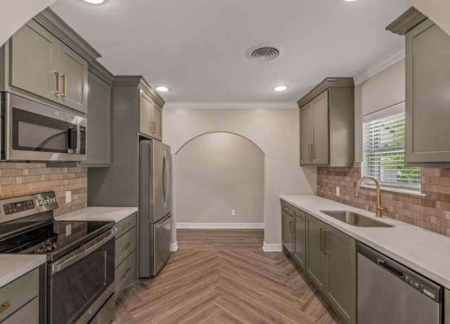 Property at 505 Francis Dr, College Station, TX 77840, 4 beds, 4.5 baths