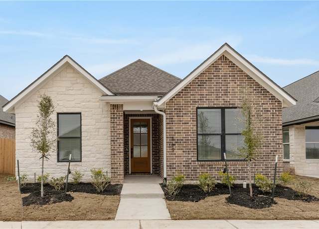 Property at 869 Double Mountain Rd, College Station, TX 77845, 3 beds, 2 baths
