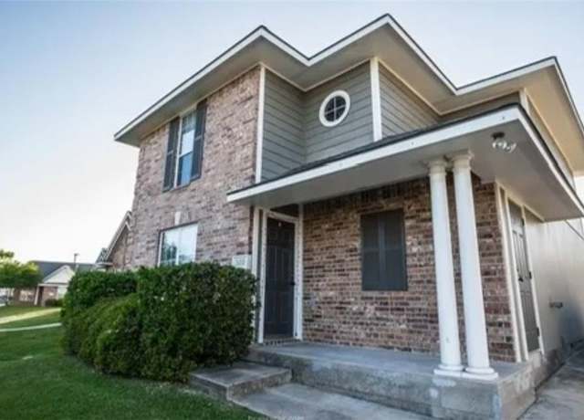 Property at 509 Nelson Ln, College Station, TX 77840, 4 beds, 3 baths