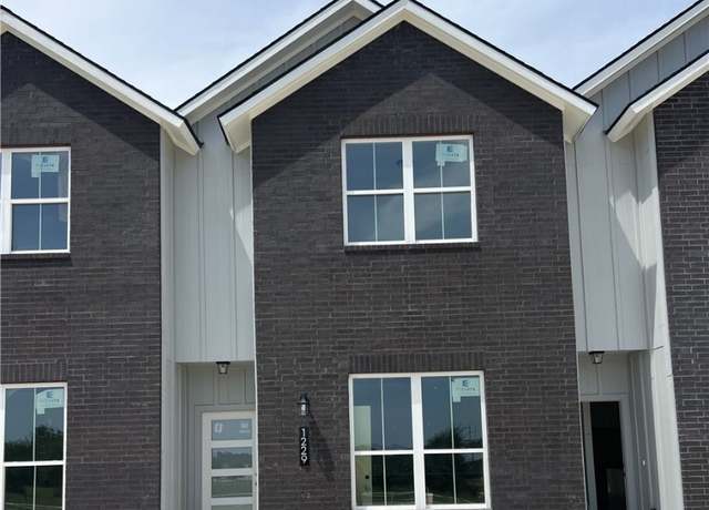 Property at 1235 Dorothy Loop, College Station, TX 77845, 2 beds, 1.5 baths