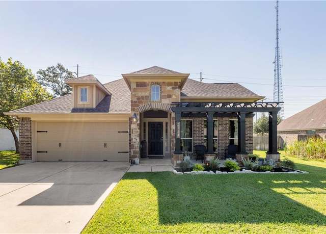 Property at 2714 Brookway Dr, College Station, TX 77845, 3 beds, 2 baths