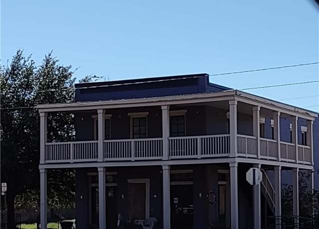 Property at 701 S Main St, Calvert, TX 77837, 3 beds, 3 baths