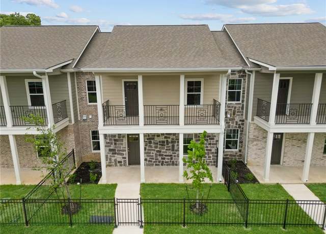 Property at 4013 Aspen St #112, Bryan, TX 77801, 2 beds, 2 baths
