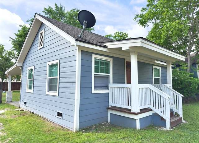 Property at 409 Mcculloch St, Bryan, TX 77803, 2 beds, 1 bath