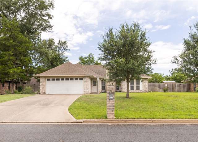 Property at 2908 Rayado Ct S, College Station, TX 77845, 3 beds, 2 baths