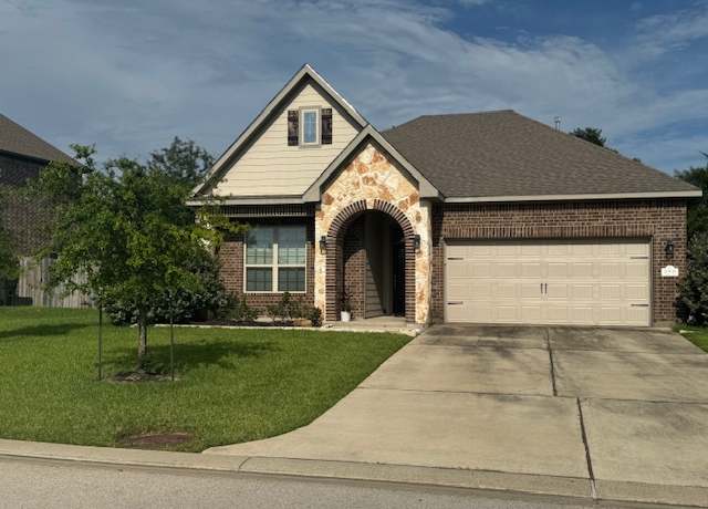 Property at 2905 Archer Dr, Bryan, TX 77808, 4 beds, 2 baths