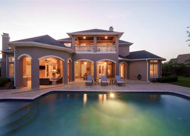 Property at 4200 Serrano Ct, Bryan, TX 77802, 5 beds, 4.5 baths