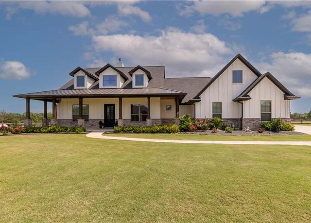 Property at 17626 Windsong Dr, College Station, TX 77845, 4 beds, 3.5 baths