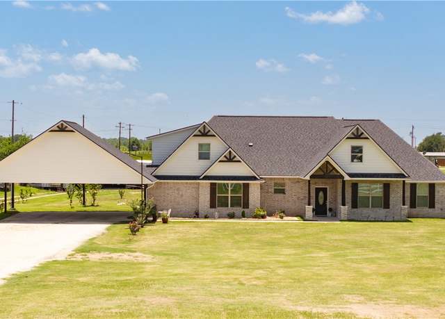 Property at 3553 N Country Dr, Bryan, TX 77808, 4 beds, 4.5 baths