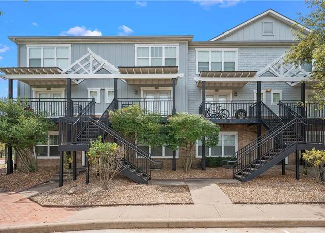 Property at 1725 Harvey Mitchell Pkwy S #1911, College Station, TX 77840, 3 beds, 3 baths