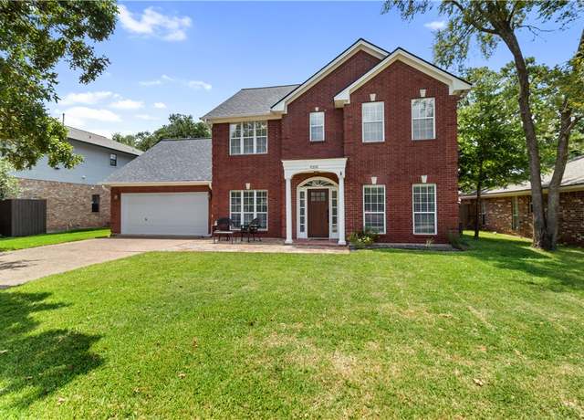 Property at 9208 Timber Knoll Dr, College Station, TX 77845, 4 beds, 2.5 baths