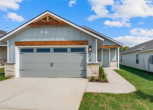 Property at 915 Fork, College Station, TX 77845, 3 beds, 2 baths