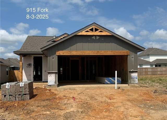 Property at 915 Fork, College Station, TX 77845, 3 beds, 2 baths