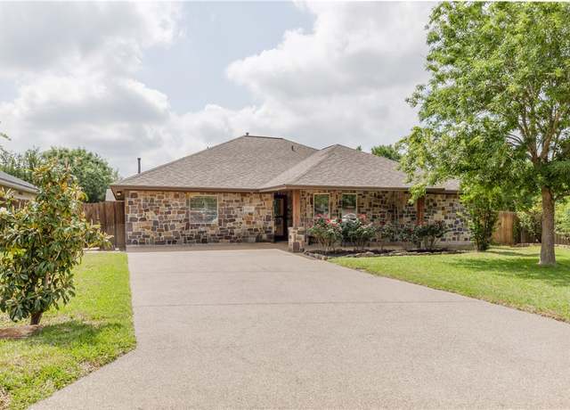 Property at 1440 Fincastle Loop, College Station, TX 77845, 3 beds, 2 baths