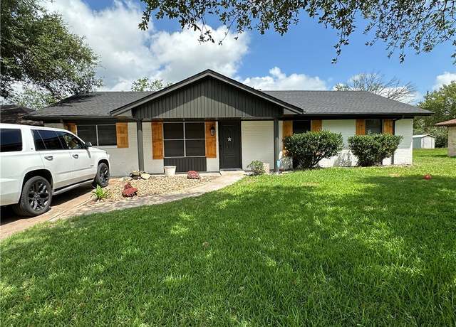 Property at 1906 Calvert Cir, Bryan, TX 77803, 4 beds, 2 baths