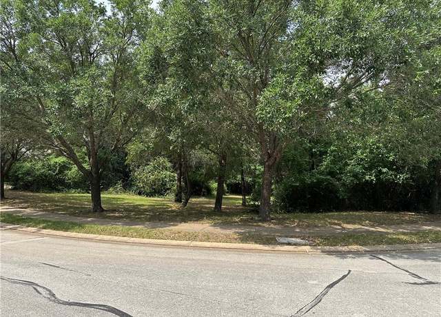 Property at 3325 Legacy Ct, Bryan, TX 77802