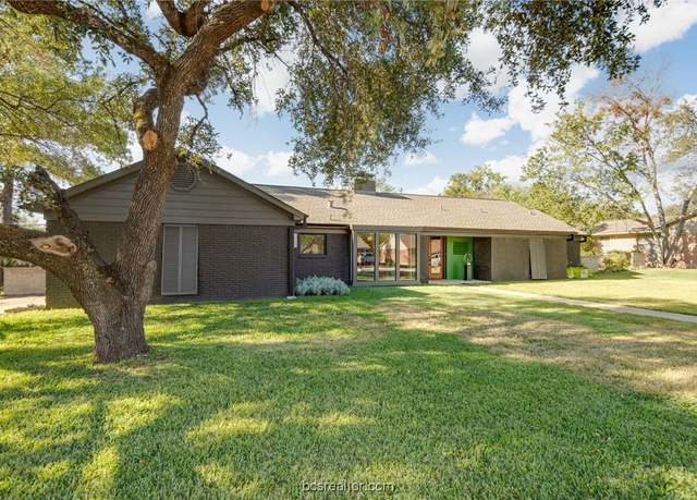 Property at 1108 Skrivanek Dr, Bryan, TX 77802, 3 beds, 2 baths