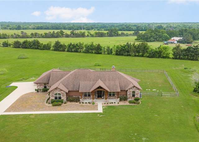 Property at 9621 Scarborough Dr, Iola, TX 77861, 4 beds, 2 baths