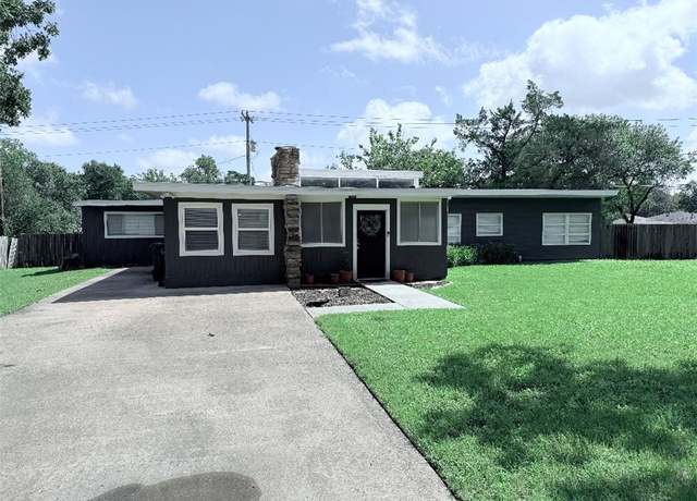 Property at 1111 Langford St, College Station, TX 77840, 4 beds, 2 baths