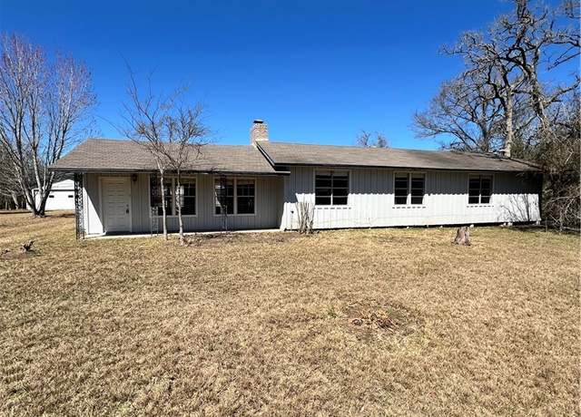 Property at 205 Giebel Ln, Somerville, TX 77879, 2 beds, 3.5 baths