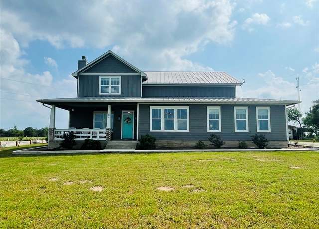 Property at 1694 Henry Prairie Rd, Franklin, TX 77856, 4 beds, 2.5 baths