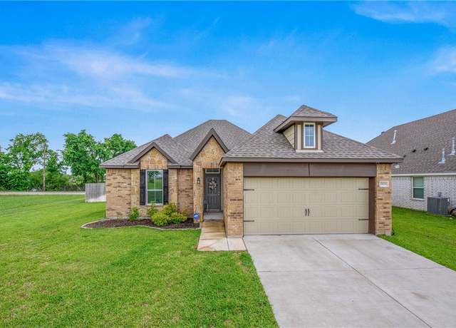 Property at 7908 Putter Pl, Navasota, TX 77868, 4 beds, 2 baths