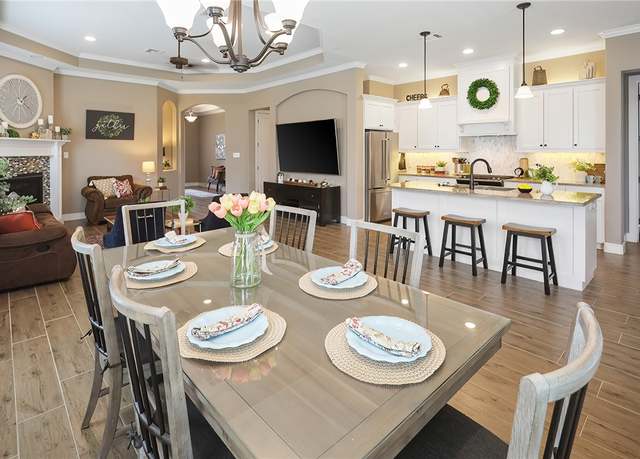 Property at 4014 Brownway Dr, College Station, TX 77845, 4 beds, 3 baths