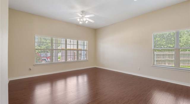 Photo of 2703 Lynnwood Ct, Bryan, TX 77807