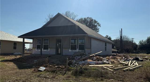 Photo of 1702 Pine St, Hearne, TX 77859
