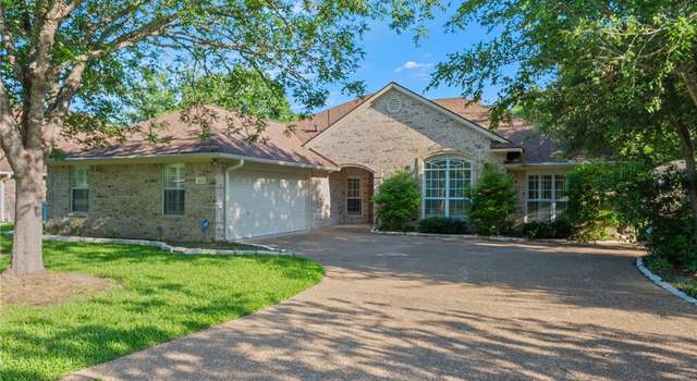 Photo of 4610 Valleybrook Cir, College Station, TX 77845